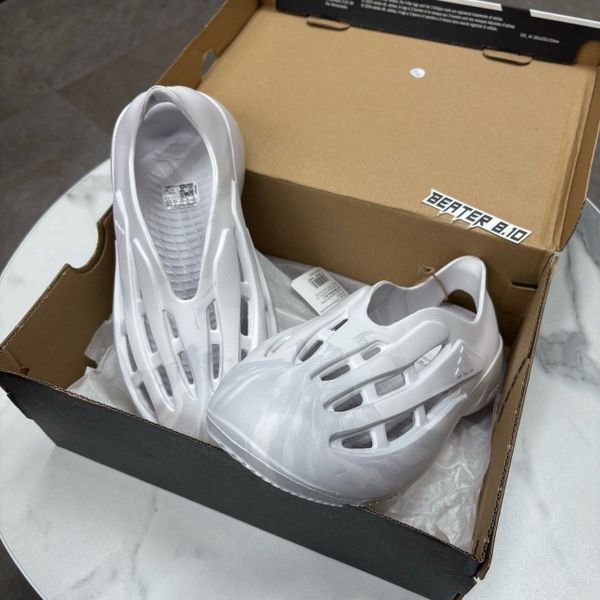 885 - Giày Adidas Lightblaze Moc Crystal White - JH7038