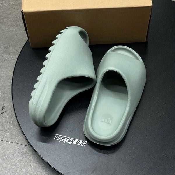 471 - Dép Adidas Yeezy Slide Salt - ID5480