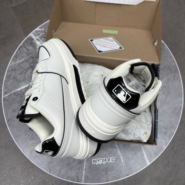 708 - Giày MLB Chunky Liner Basic SL New York Yankees White - 3ASXCBS4N-50WHS