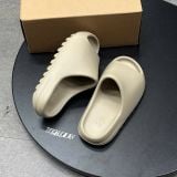 267 - Dép Adidas Yeezy Slide ‘Pure’ Yzy - GW1934
