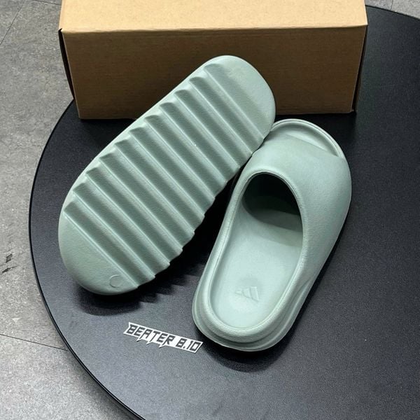 471 - Dép Adidas Yeezy Slide Salt - ID5480