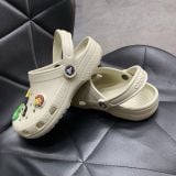 418 - Dép Sandal Clog Unisex Crocs Classic (Black/ White/ Bone/ Blue)