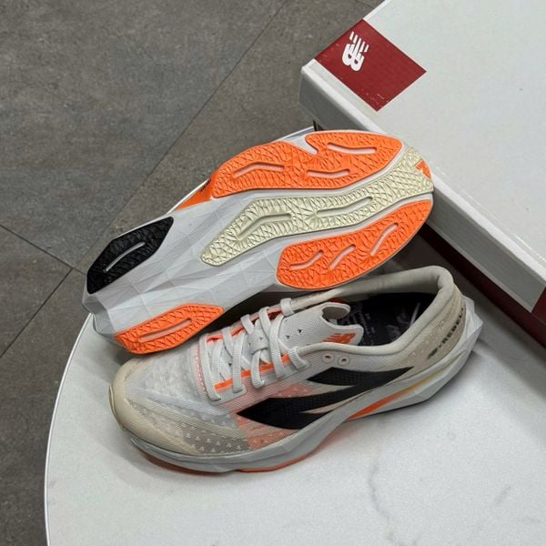 Giày chạy bộ New Balance Fuelcell Rebel v4 ‘Hot Mango’ - MFCXCO4 - 720
