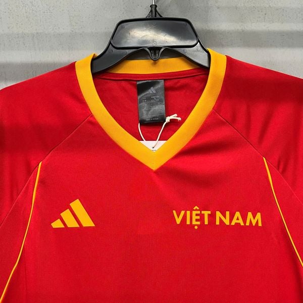 Áo Thun Adidas Kỷ Niệm Việt Nam - KX0842 - 1463