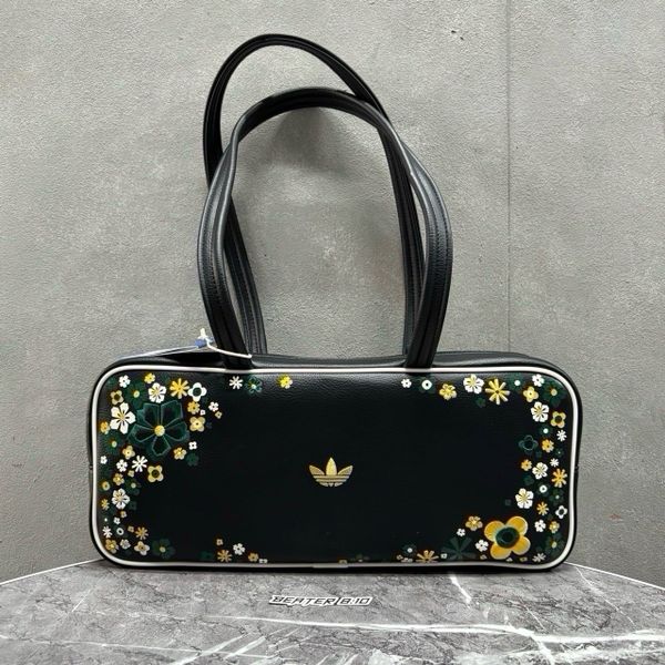 Túi Adidas Airliner Dáng Dài Originals x Liberty Đen - KD0961 - 1237