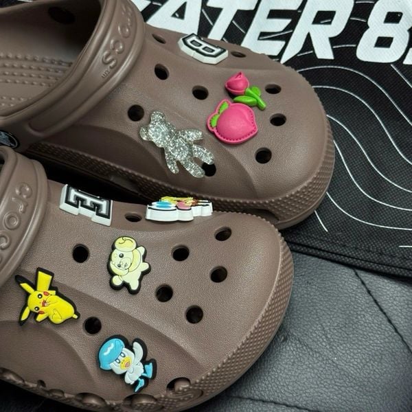 1034 - Dép Sandal Clog Unisex Crocs Baya Truffle - 10126