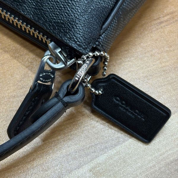 843 - Túi Coach kẹp nách Nolita 19 In Signature Canvas Black - C3308