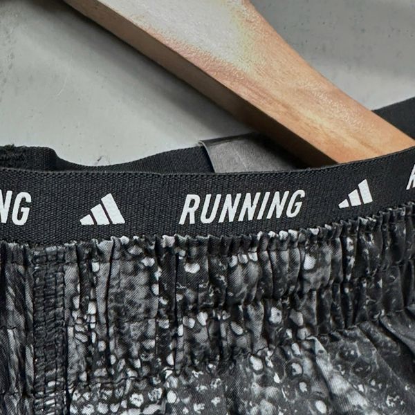 Quần Short thể thao Adidas Phủ Họa Tiết Own the Run Excite AEROREADY - IS9582 - 1140