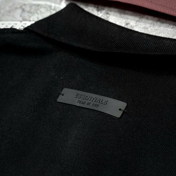 1023 - Áo Polo Fear of God Essentials Core Logo Fleece Sweatshirt 