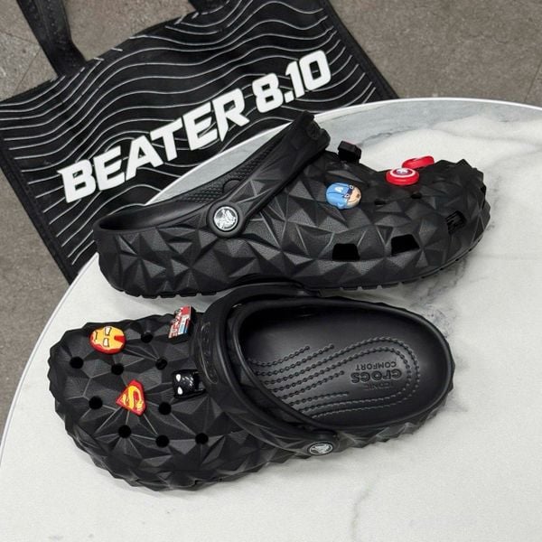 419 - Dép Sandal Clog Unisex Crocs Classic Geometric (Black/ White/ Grey/ Brown/ Beige)