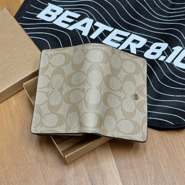 849 - Ví Coach Medium Corner Zip Wallet In Signature Canvas White Khaki - C0082