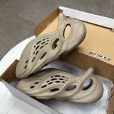 321 - Giày Adidas Yeezy Foam Rnnr ‘Stone Sage’ - GX4472