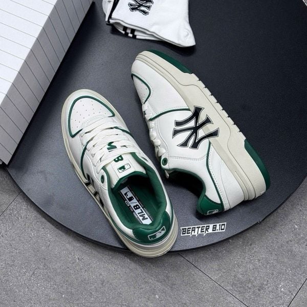 161 - Giày MLB Chunky Liner Green New York Yankees - 3ASXCA12N-50GNS