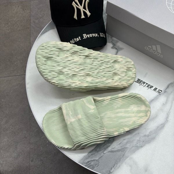 320 - Dép Quai Ngang Adilette 22 Linen Green / Cream White - IG5917