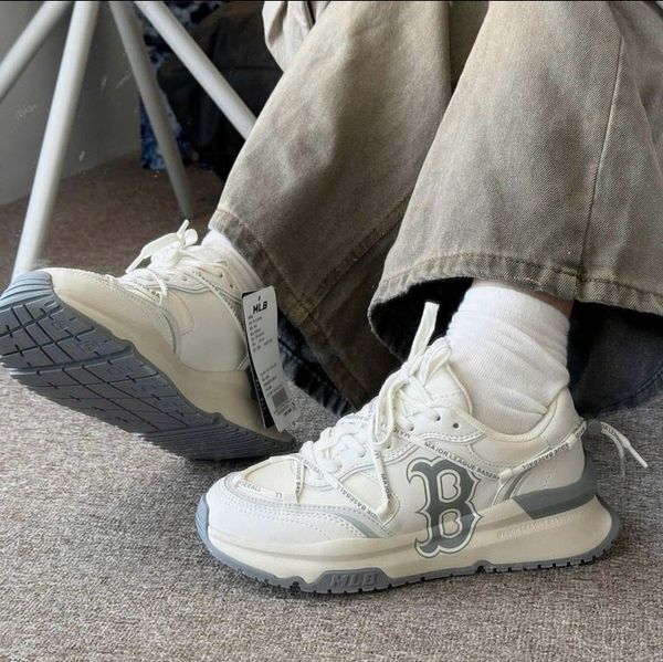 586 - Giày MLB Chunky Runner Lace Boston Red Sox - 3ASHCRR3N-43WHS