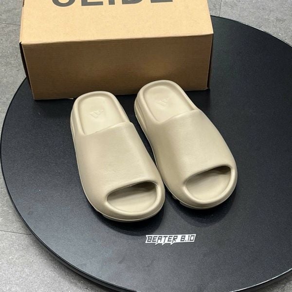 267 - Dép Adidas Yeezy Slide ‘Pure’ Yzy - GW1934