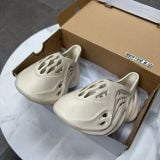335 - Giày Adidas Yeezy Foam Rnnr 'Sand' - FY4567