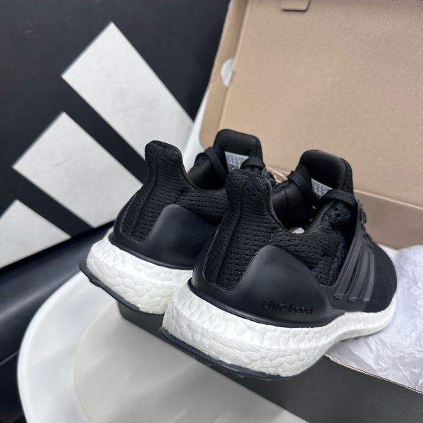 Giày Adidas Ultraboost 1.0 
