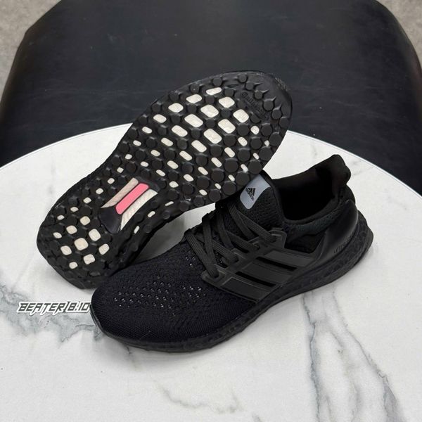 552 - Giày Adidas Ultraboost 1.0 màu đen - HQ4199