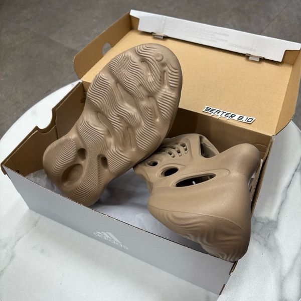 315 - Giày Adidas Yeezy Foam Rnnr ‘Clay Taupe’ - GV6842