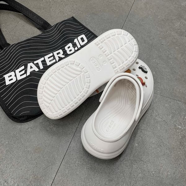 430 - Giày Clog Unisex Crocs Crush Classic White - 207521-100