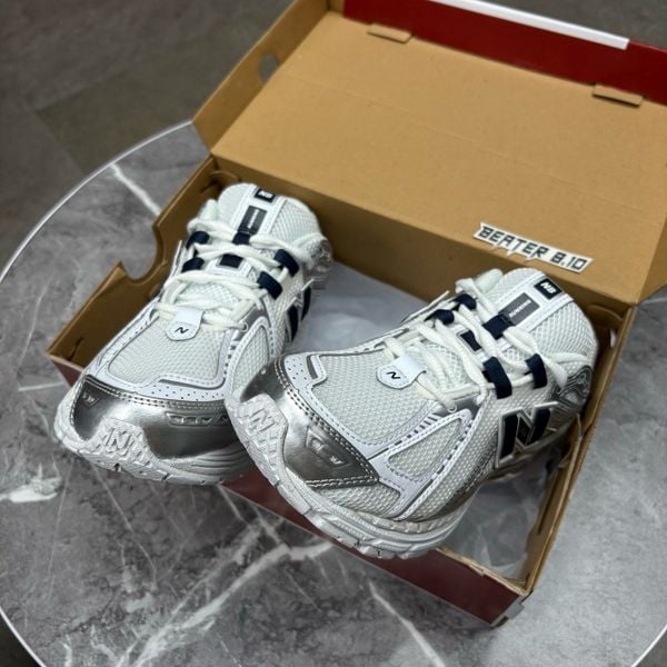 882 - Giày New Balance 1906R White Navy Silver Metallic -  U1906RCM
