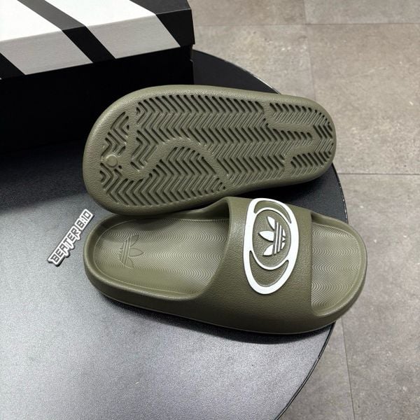 953 - Dép Adidas Adilette Trefoil Badge Slide Grey White