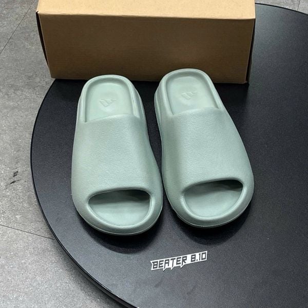 471 - Dép Adidas Yeezy Slide Salt - ID5480
