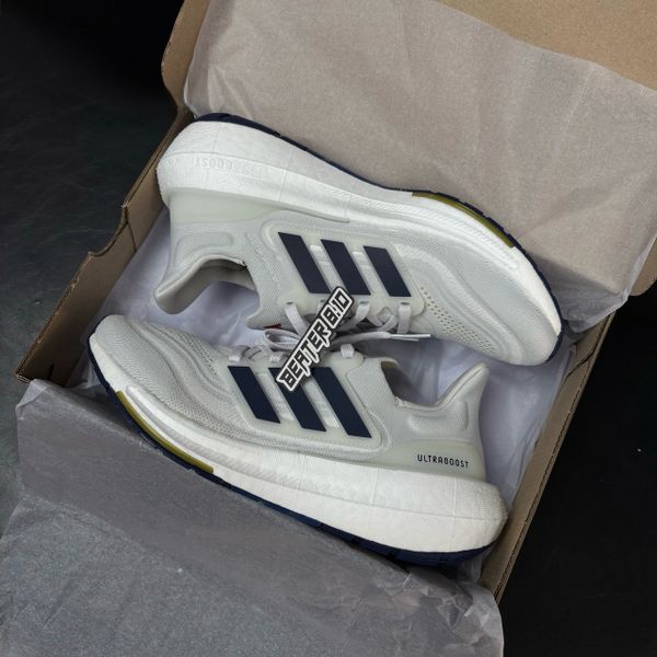986 - Giày Adidas Ultraboost Light 'Crystal White' - ID3285