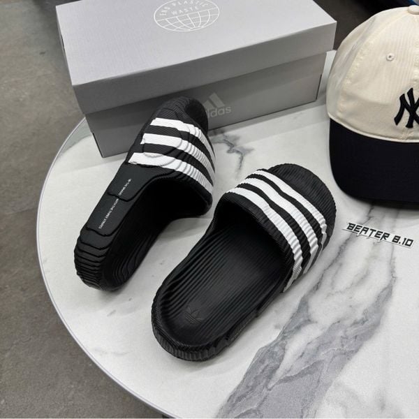 328 - Dép Quai Ngang Adidas Adilette 22 'Black' - IG3670