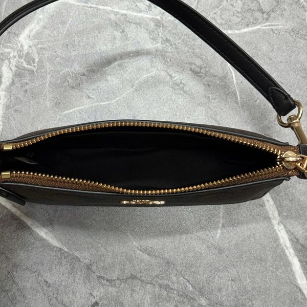 808 - Túi Coach kẹp nách Nolita 19 In Signature Canvas - CS442