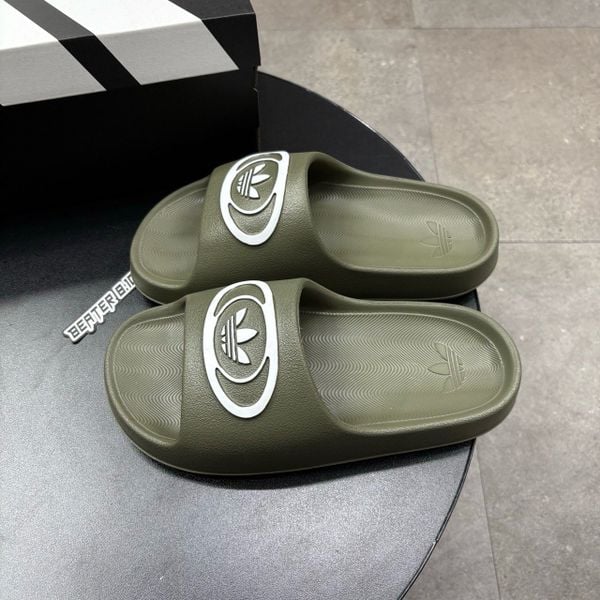 953 - Dép Adidas Adilette Trefoil Badge Slide Grey White