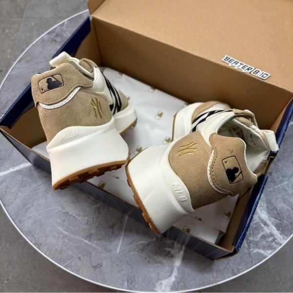 066 - Giày MLB Chunky Jogger NewYork Yankees - 3ASXX111N