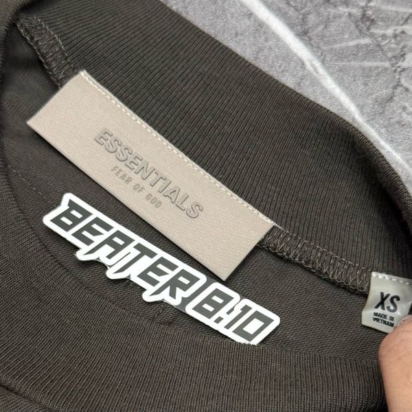 Áo Thun Fear Of God Essentials Off Black 2022 - 145