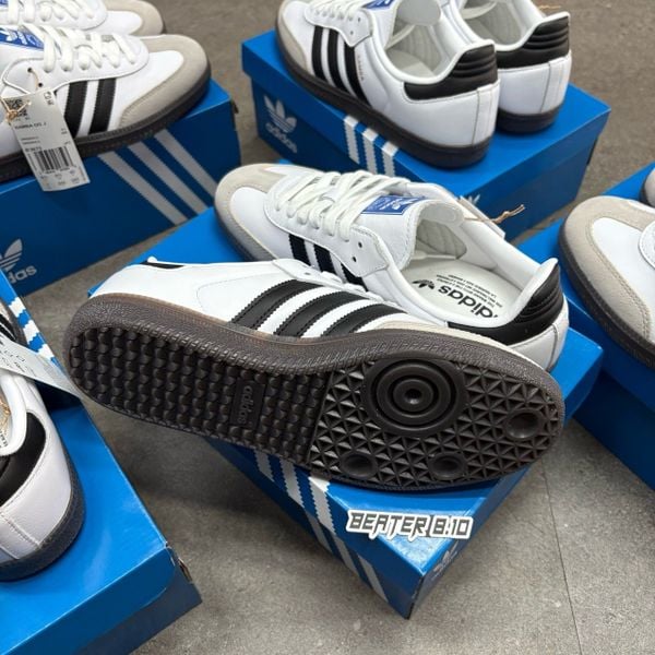 352 - Giày Adidas Samba OG White Black Gum - B75806