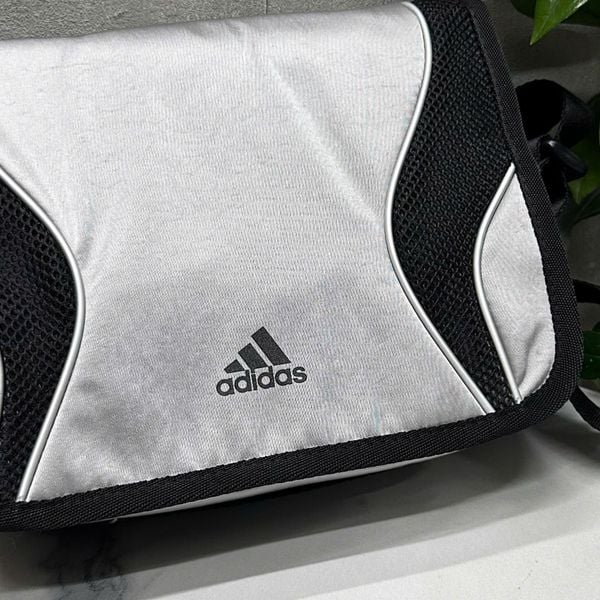 Túi Đeo Chéo Adidas Messenger  Grey Two - KE0759 - 1436