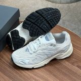 684 - Giày Thể Thao New Balance 725 Light Gray - ML725BA