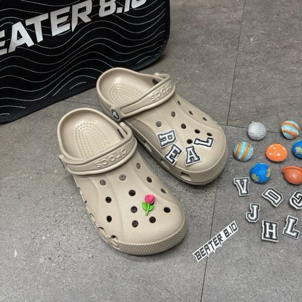 932 - Giày Sandal Clog Unisex Crocs Baya - Khaki - 10126-2V3