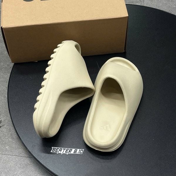 271 - Dép Adidas Yeezy Slide ‘Bone’ Yzy - FZ5897