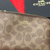 908 - Ví Coach 'Khaki Red' Corner Zip Monogram Wristlet In Signature Canvas - H2592 - CAQ75