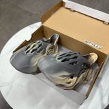 311 - Giày Adidas Yeezy Foam Rnnr ‘MXT Moon Grey’ - GV7904