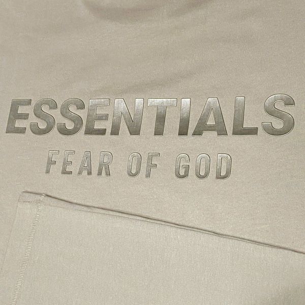 957 - Áo Fear of God Essentials Classic Tee Timber SS25 - 125SP254191F
