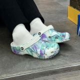 913 - Dép Sandal Crocs Classic Clog Out Of This World Ii - 206868-94S