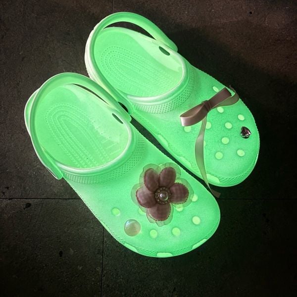 792 - Dép Sandal Clog Unisex Crocs Classic - Noctilucent