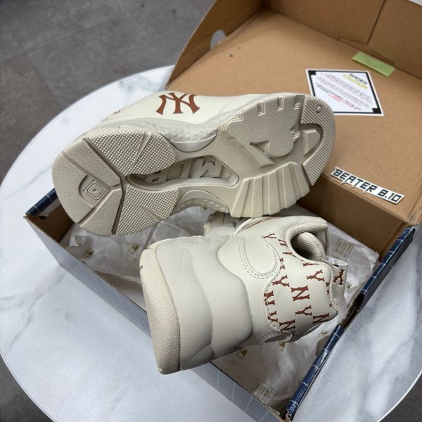 540 - Giày MLB BigBall Chunky Classic Monogram New York Yankees màu nâu - 3ASHBMN3N-50IVS