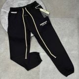 1022 - Quần Fear of God Essentials Fleece Sweatpant 