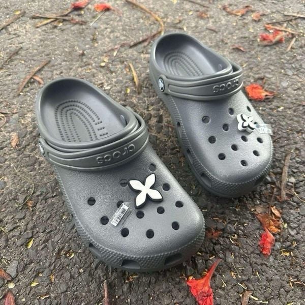 791 - Dép Sandal Clog Unisex Crocs Classic - Slate Grey