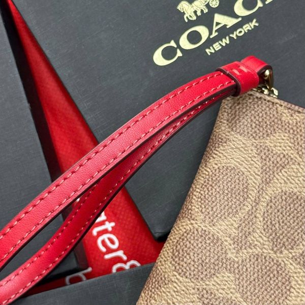 908 - Ví Coach 'Khaki Red' Corner Zip Monogram Wristlet In Signature Canvas - H2592 - CAQ75