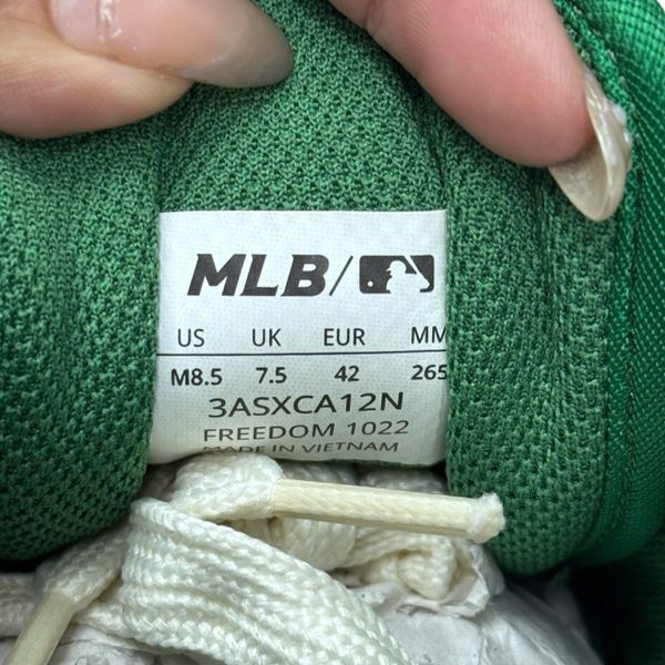 161 - Giày MLB Chunky Liner Green New York Yankees - 3ASXCA12N-50GNS