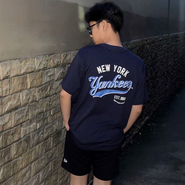 902 - Áo New Era Genuine Vintage Graphic Neyyan Navy - 14826779